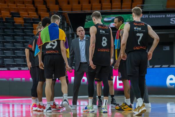 在最近的法 在最近的法