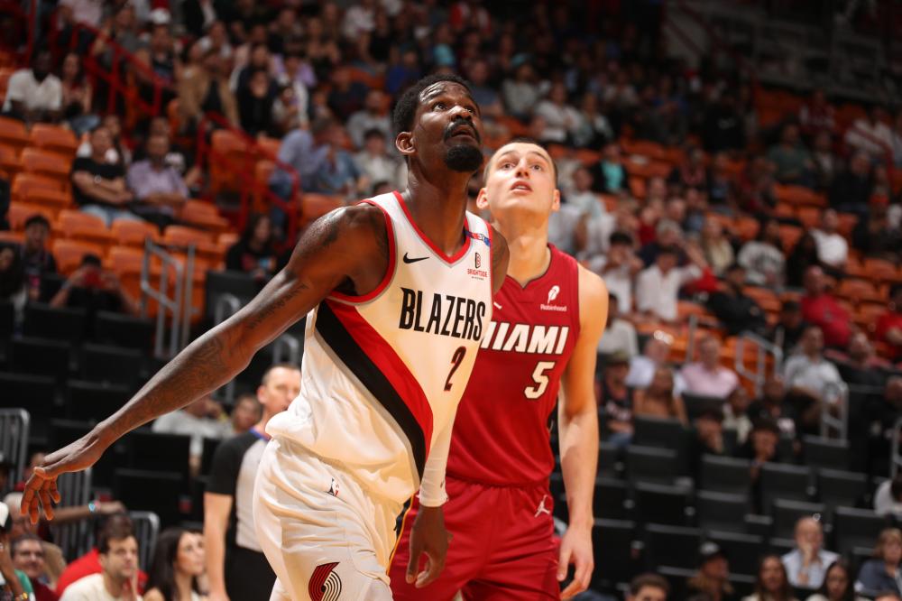 表现有异曲 表现有异曲