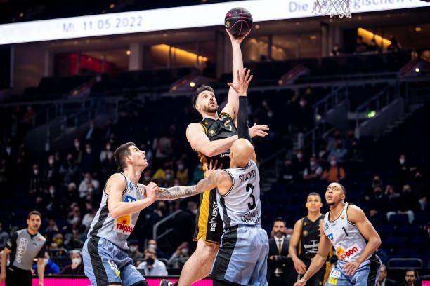 箭送走格林 箭送走格林