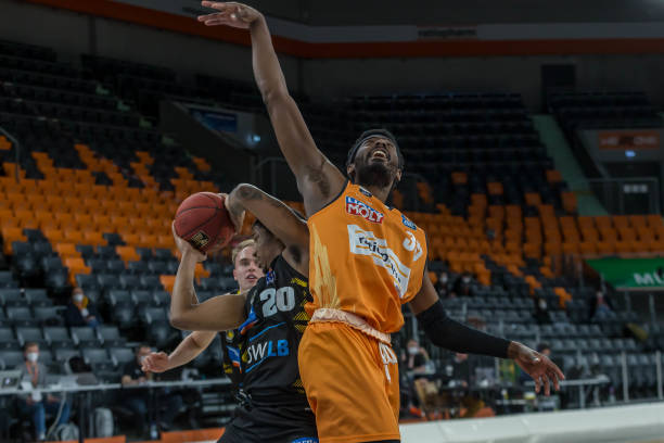 依赖首发阵 依赖首发阵