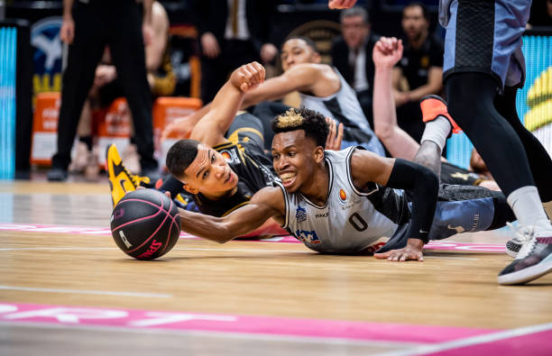 在社交平台 在社交平台