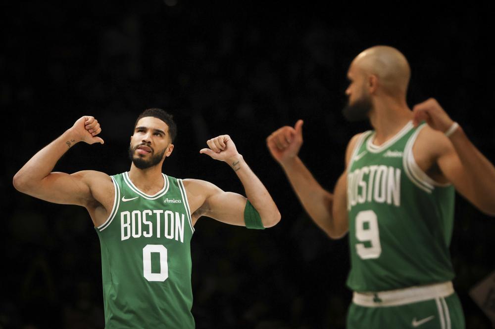 而当时詹姆 而当时詹姆